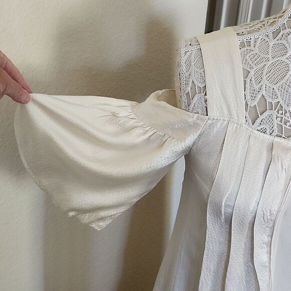 Development by Erica Davies 100% Silk Dress - Picture 2 of 7